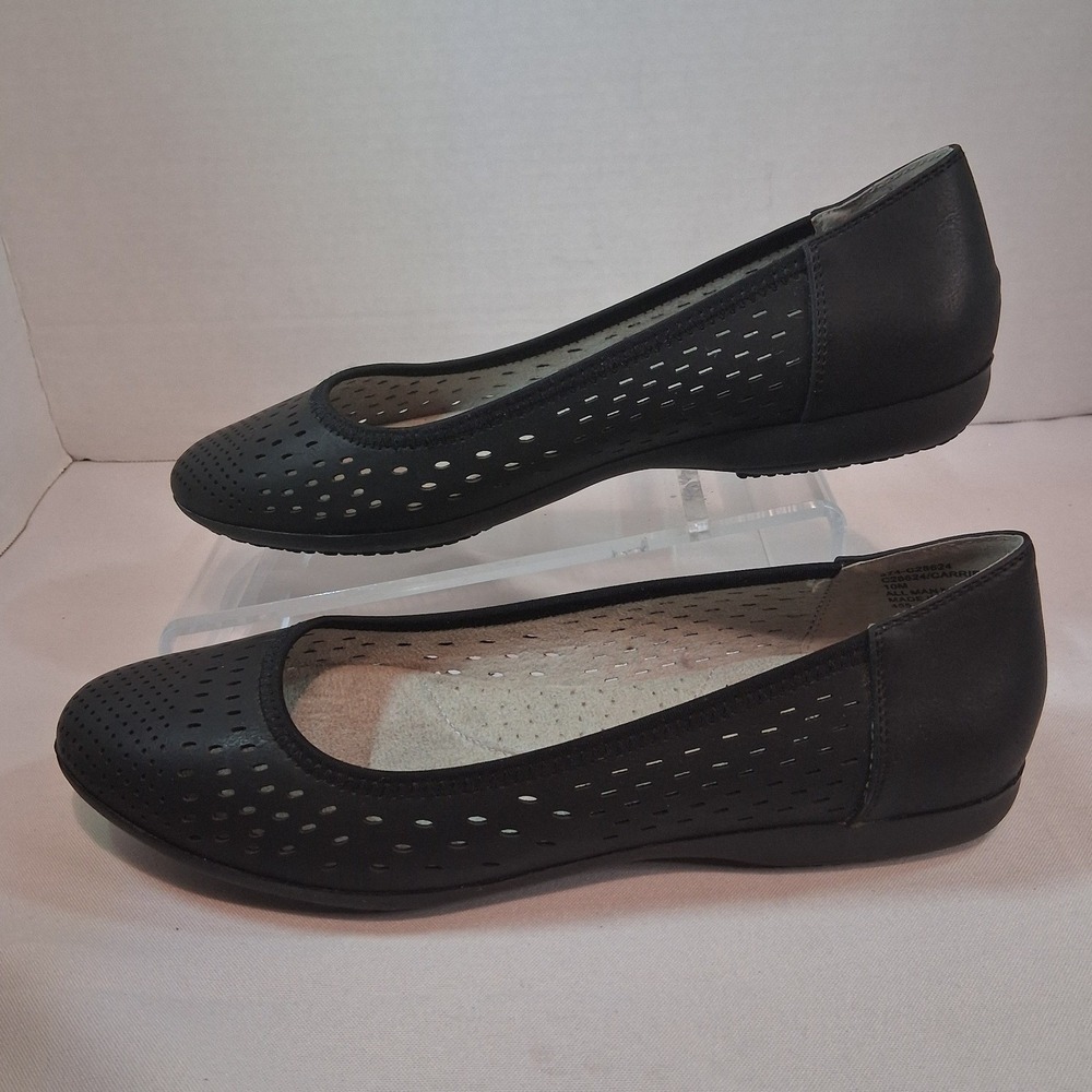 Cliffs by White Mountain Women Black Perforated Ballet Flats Comfort Size 10